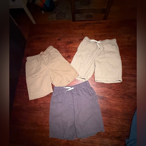 Boys Shorts Lot Size 10/12 Reebok Old Navy and Wrangler Champion bonus swimsuit - Picture 7 of 16